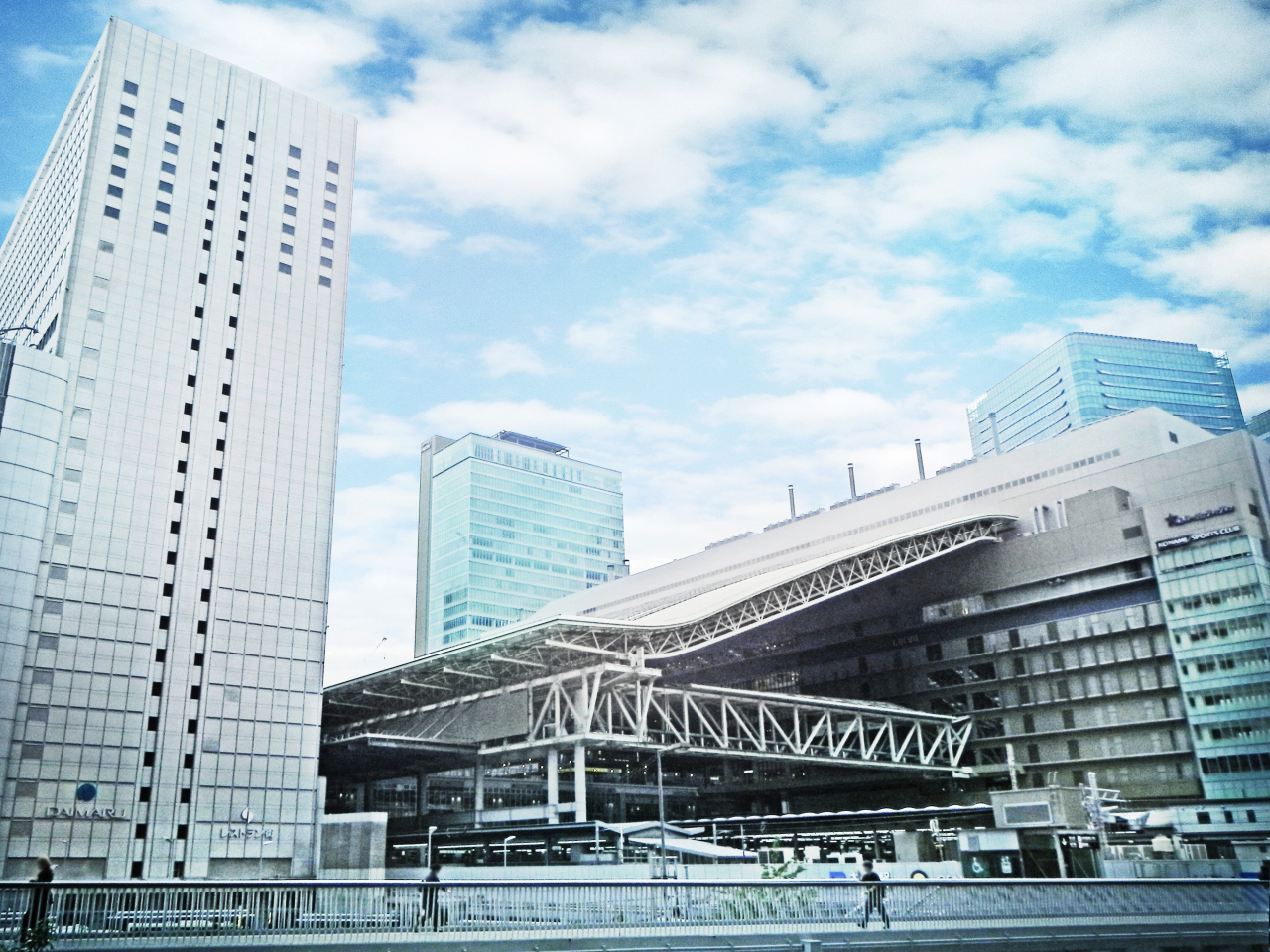 JR大阪駅